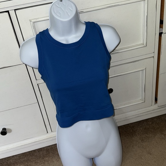 Women’s Sports Tank- Old Navy - Picture 1 of 6